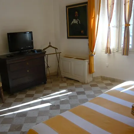 Hotel De
