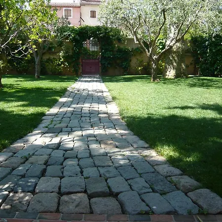 Hotel De Correns