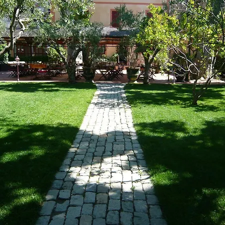 De Hotel Correns