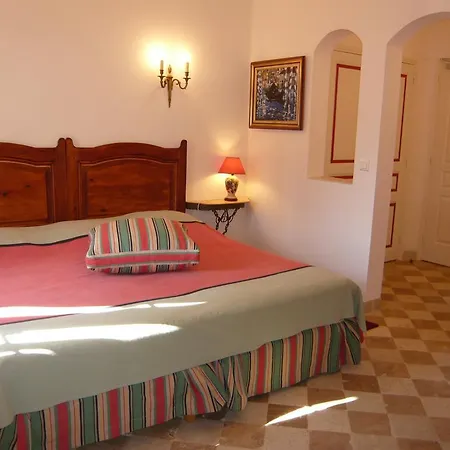 Hotel De 3*
